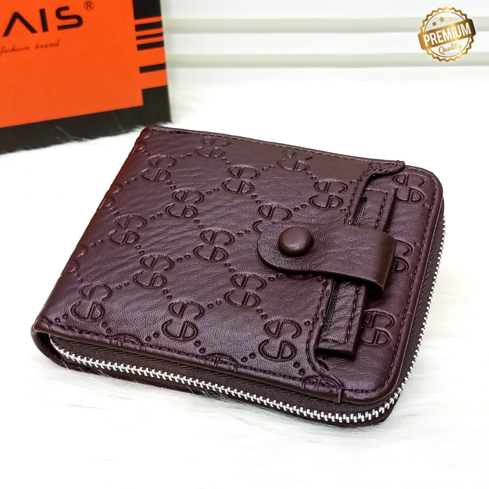 BOWEISI MEN'S ZIP WALLET - Brown Very High Quality Very Spacious Top Zipper Wallets Plus D Card Holder